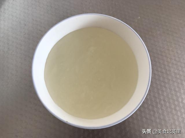 在家自制凉粉的方法（家庭自制凉粉配方做法大公开）(8)