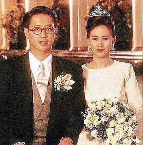 郭碧婷深夜发文疑情绪不好（郭碧婷被曝出柜声明否认）(24)