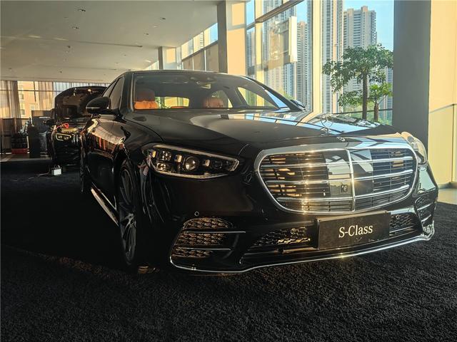 奔驰s500级2022款性能参数（22款奔驰S500L4MATIC9AT）(3)