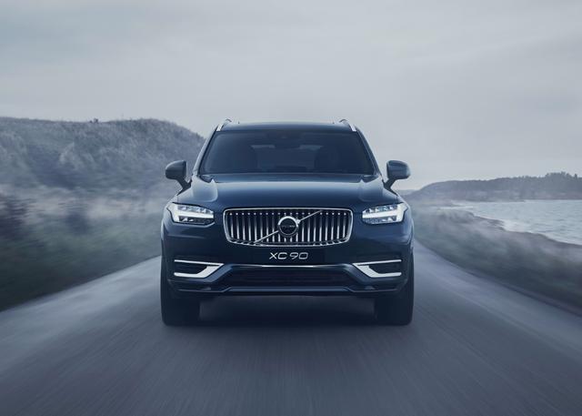 沃尔沃XC90续航（纯电续航62km2023款沃尔沃XC90）(1)