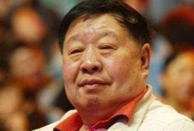 ​冯巩是谁的门徒，师父马季为相声巨匠痛惜曾经死