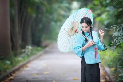 ​有关雨的诗歌现代诗  有关雨的诗歌散文