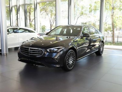 ​2021款 C 300 L 运动版 奔驰C级空间怎么样 奔驰C级购车手册