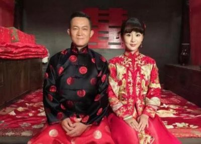 ​杨紫和老公结婚照片 8张结婚照你最喜欢哪张呢