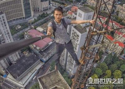 ​中国高楼极限运动第一人吴咏宁坠是怎么死的？接，揭秘坠楼视频