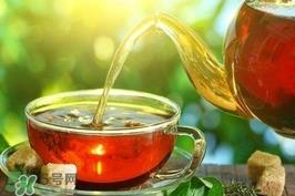 夏天喝什么茶去火？夏天喝什么茶清火