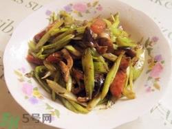 芹菜和香菇能一起吃吗?芹菜和香菇有什么营养