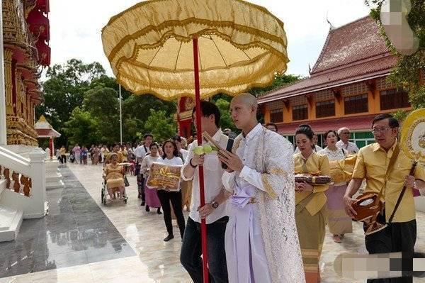 《新铁石心肠》帅哥男主剃度出家，让人百思不得其解