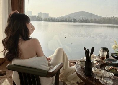 女生暗恋你的表现是什么 女生哪些暗恋表现无法掩饰