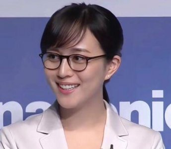 ​比嘉爱未：日本女星以傲人身材与惊艳颜值征服全球