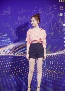 细数那些矮个子女星,她们颜值虽高,身高却颠覆你的想像!